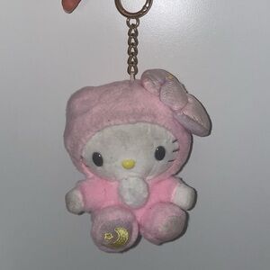 Hello kitty keychain